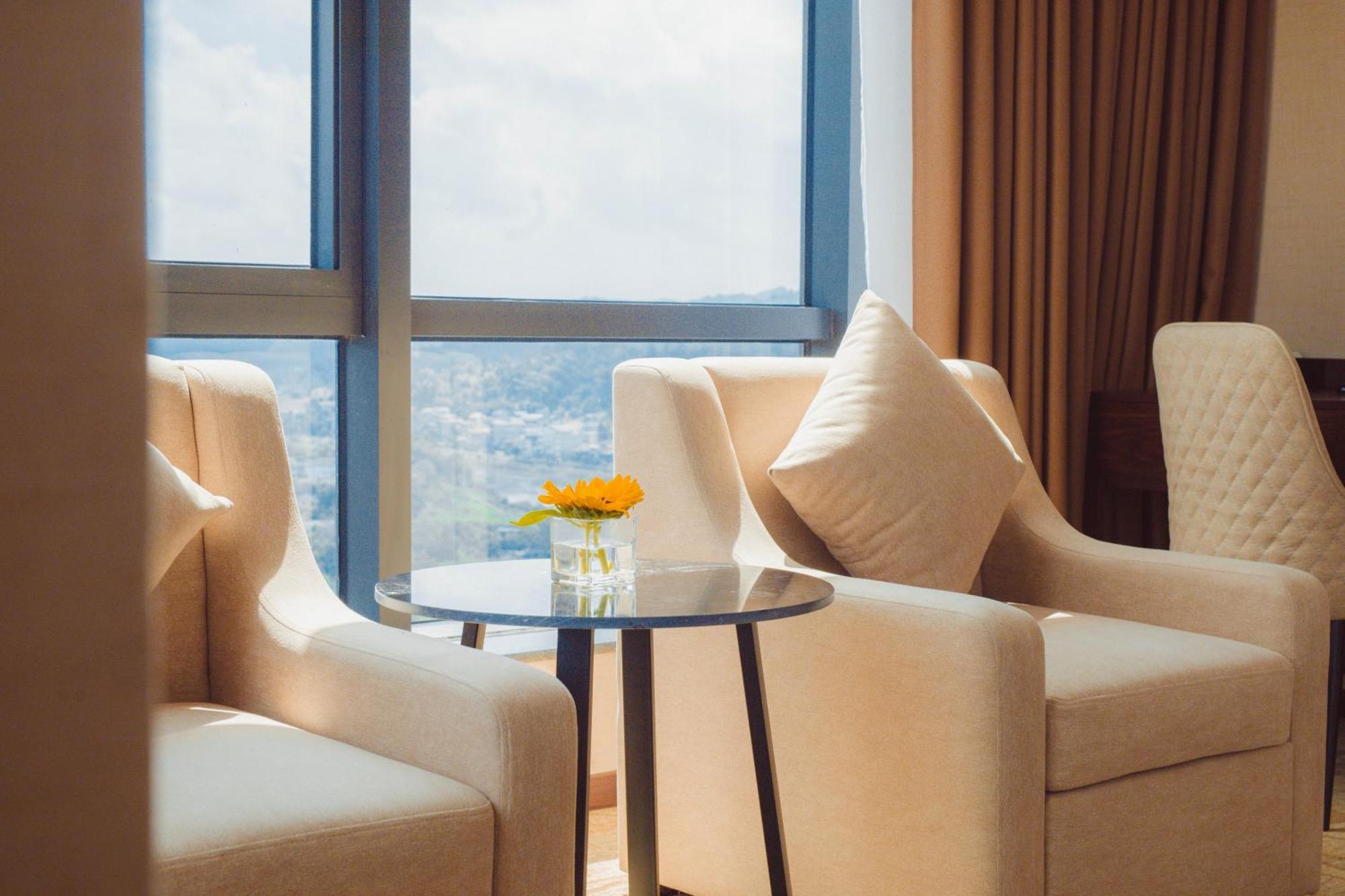 Muong Thanh Luxury קאו באנג מראה חיצוני תמונה